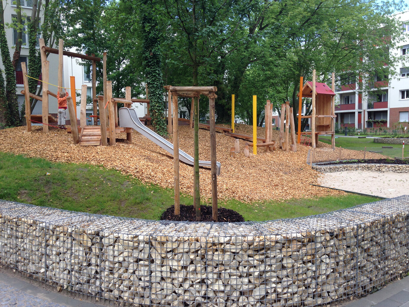 courtyard 3