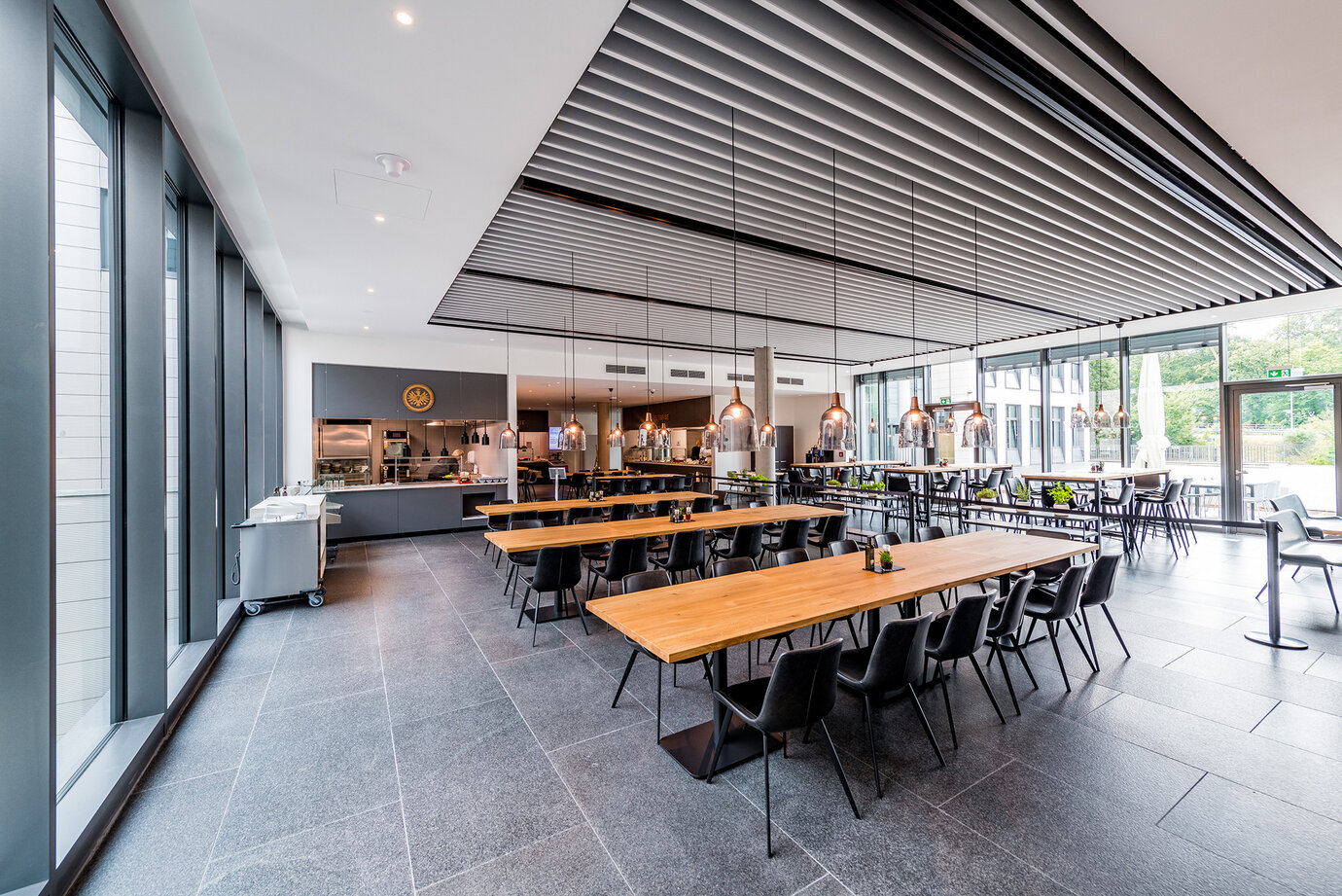 Restaurant on the first floor component B
