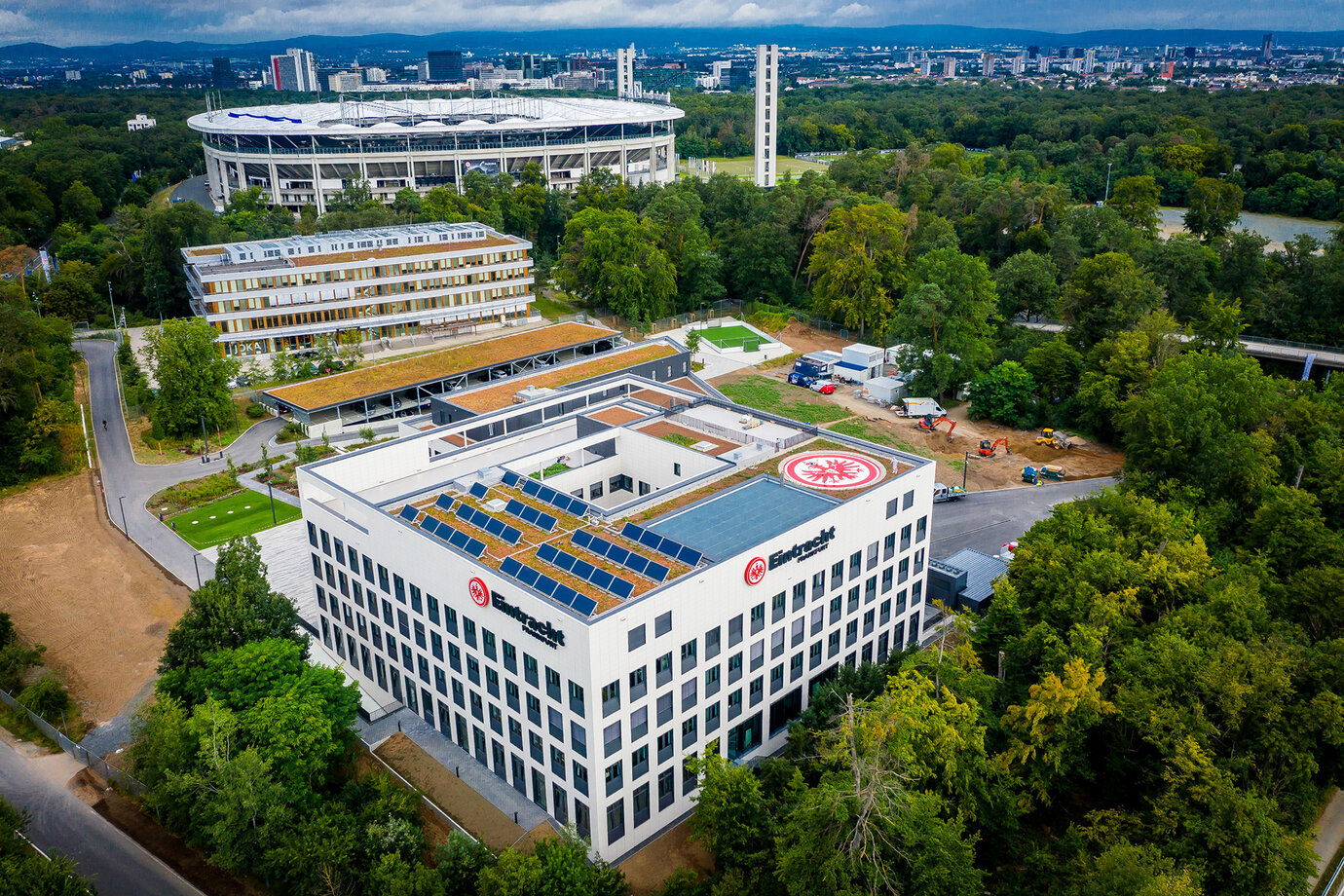 New headquater and ProfiCamp | Mörfelder Landstraße view towards stadium