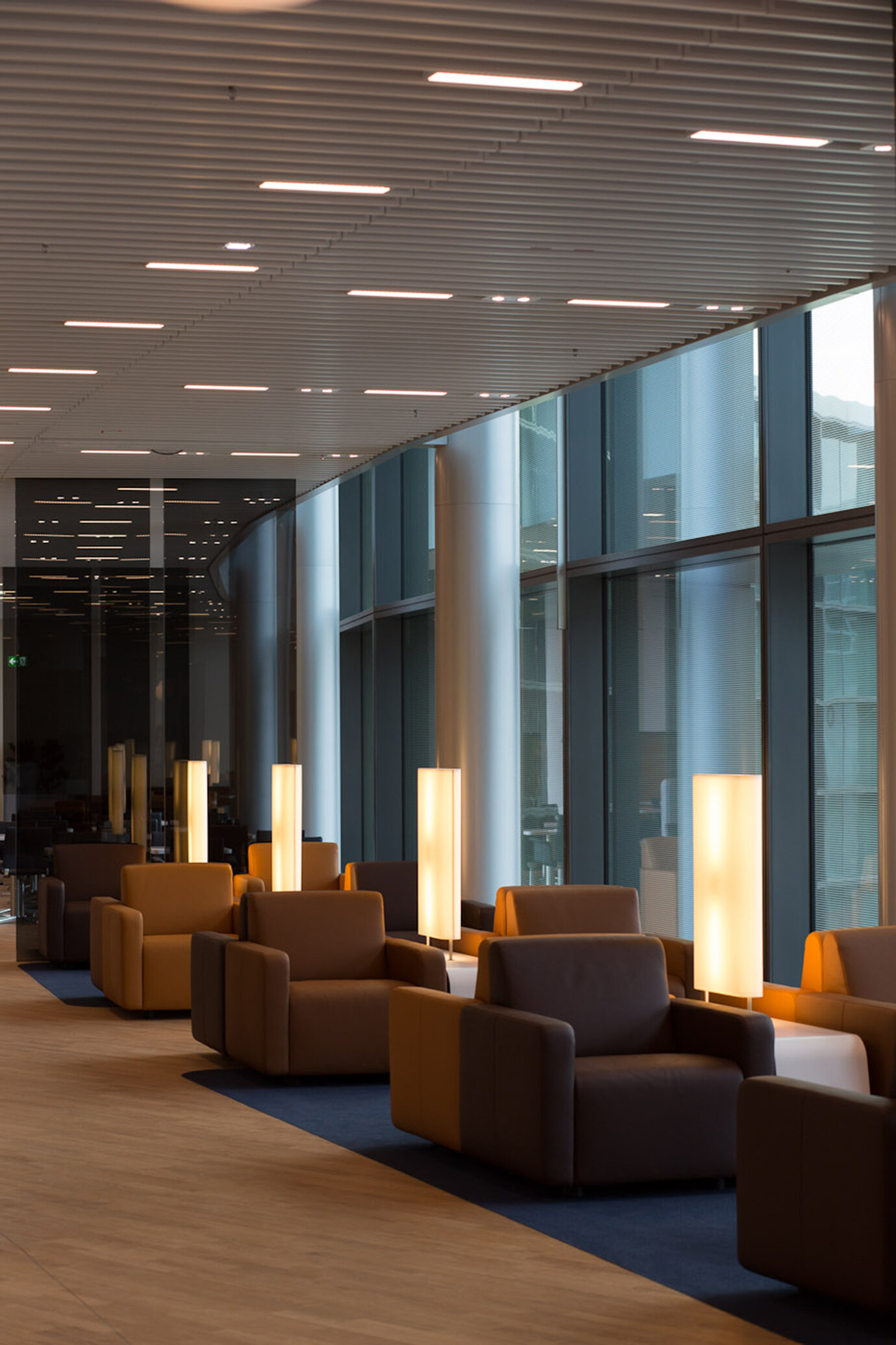 Senator-Lounge, Non-Schengen area