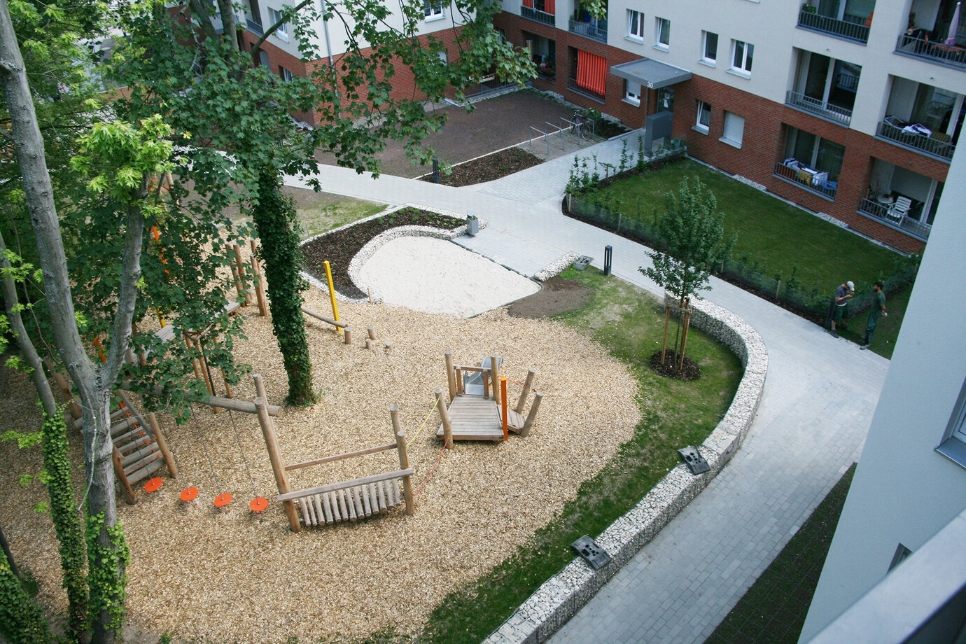 courtyard 3